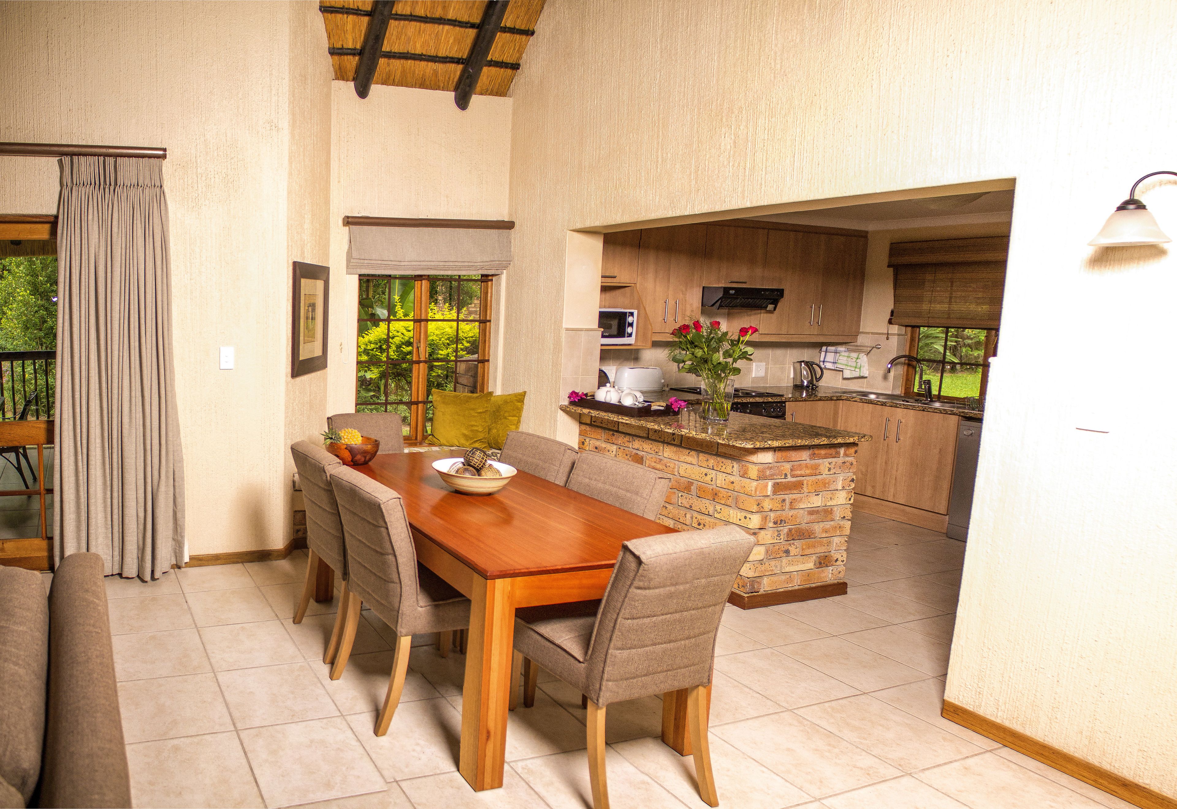 Family House, 2 Bedrooms, Accessible, Non Smoking | Living area | Flat-screen TV