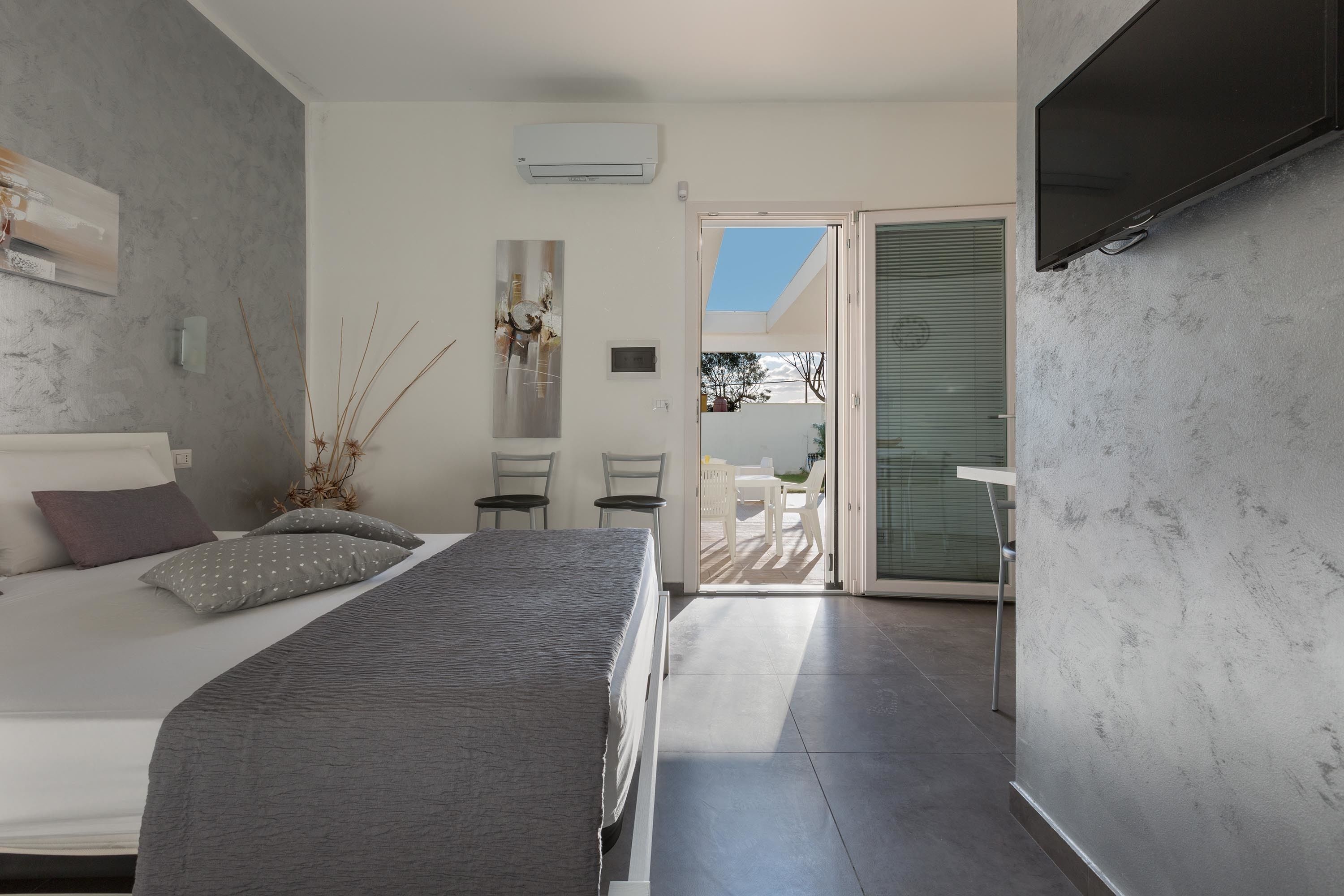 Basic Studio (1294-Monolocale Cloe) | Iron/ironing board, free WiFi