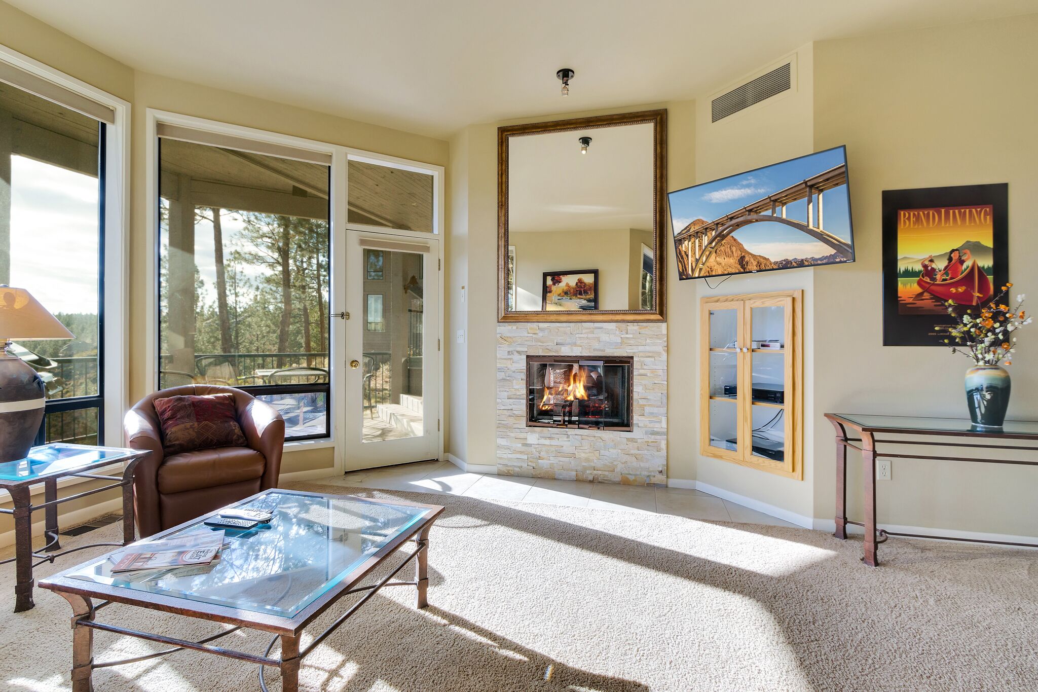 Enjoy Deschutes River Views from Beautiful 2-Bedroom Mt. Bachelor Village Condo!