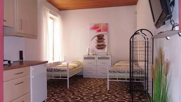 Comfort Double Room, 1 Bedroom, River View | Desk, cribs/infant beds, bed sheets