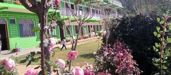 StayApart - Maa Anadmayee Guest House