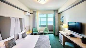 1 bedroom, minibar, in-room safe, desk