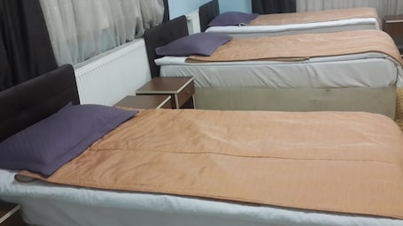 1 habitación, minibar, escritorio y sistema de insonorización