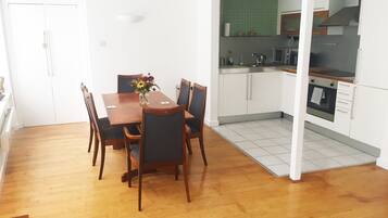 Apartment | In-room dining