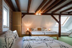 Dupleks | Individuelt design, individuel indretning, skrivebord, lydisolering