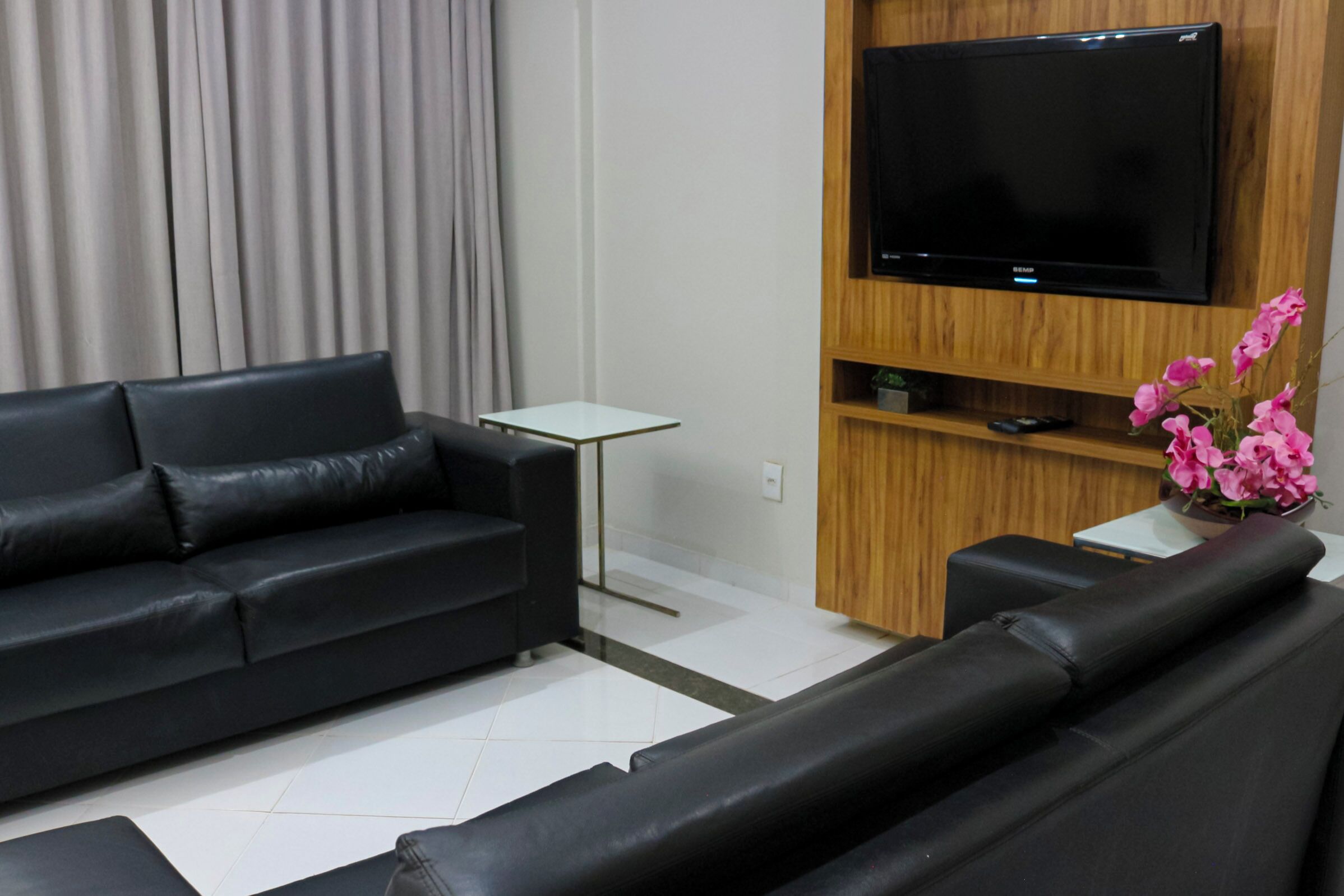 Televisión de pantalla plana 