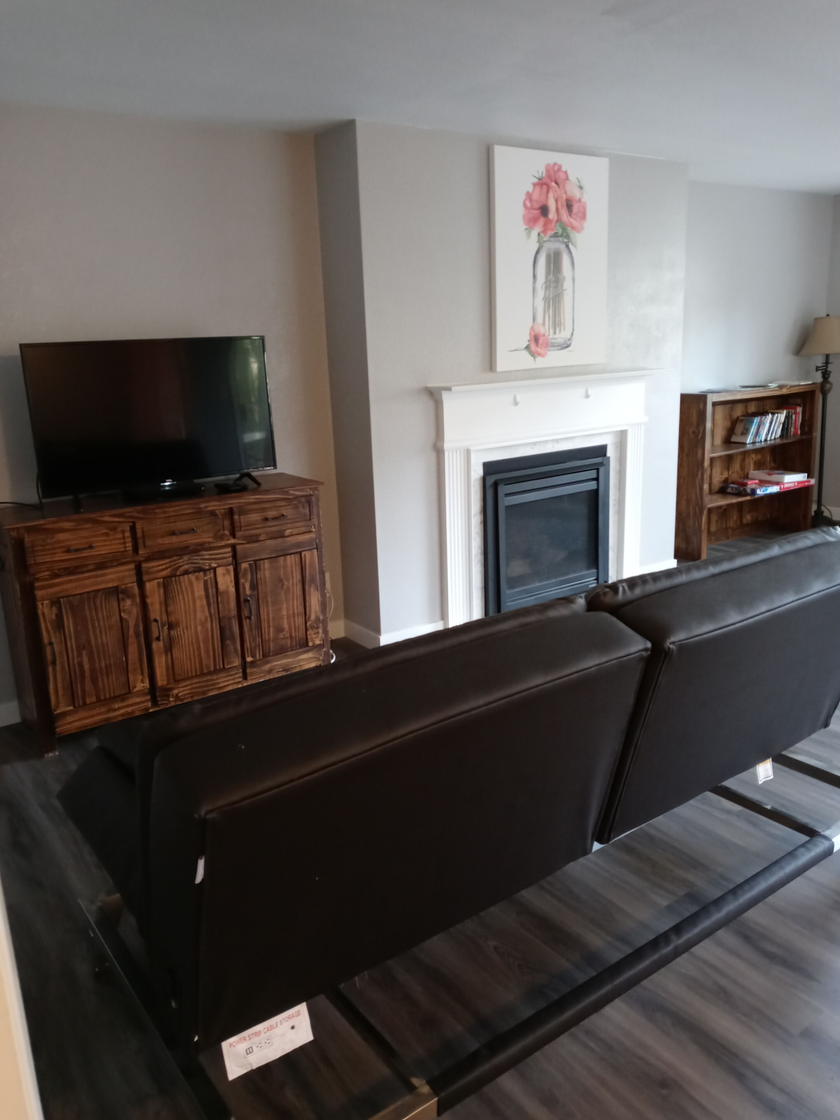 Creekside View - Large 2 Bedroom 2 Bath Condo Over 1050 SF!