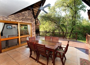 Habitació, diversos llits, no fumadors | Terrassa o pati