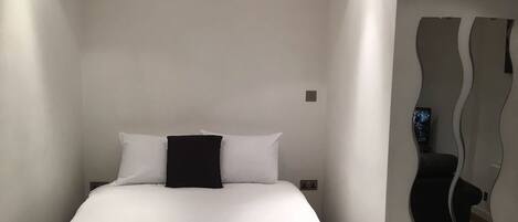 公寓, 1 張標準雙人床, 非吸煙房 | 免費無線上網、無障礙通道