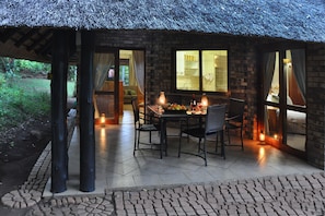 Family House | Terrace/patio - Kruger Park Lodge Unit 543 (Mbombela)