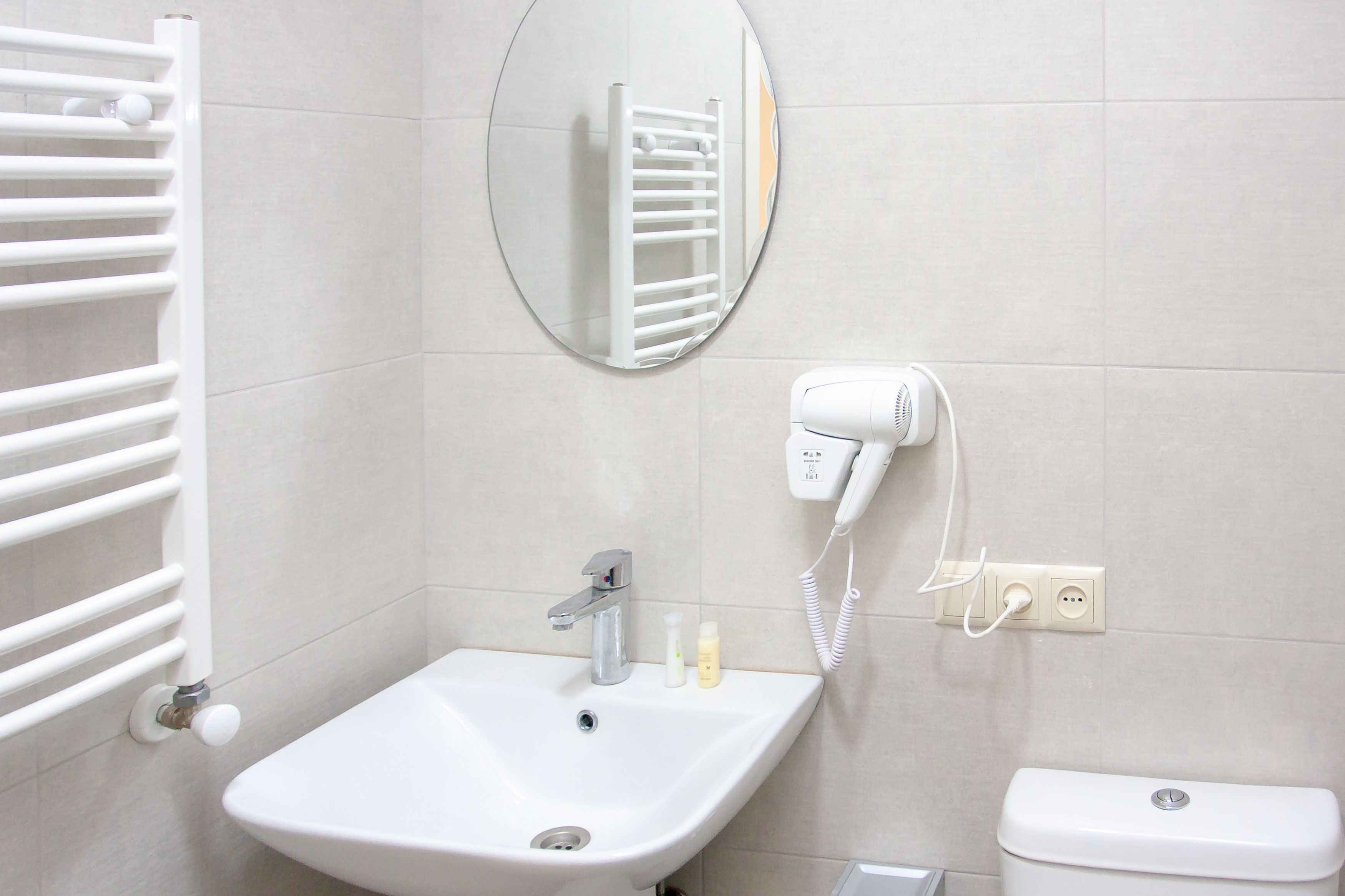 standard triple room | 1 bedroom, desk, soundproofing, iron/ironing board