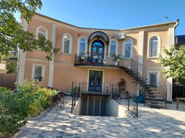 Fachada del alojamiento