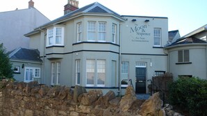 Front of property - The Moon and Sixpence (Clevedon)