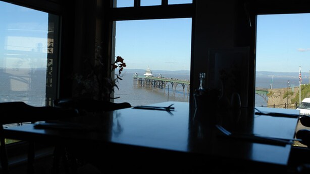 Interior - The Moon and Sixpence (Clevedon)