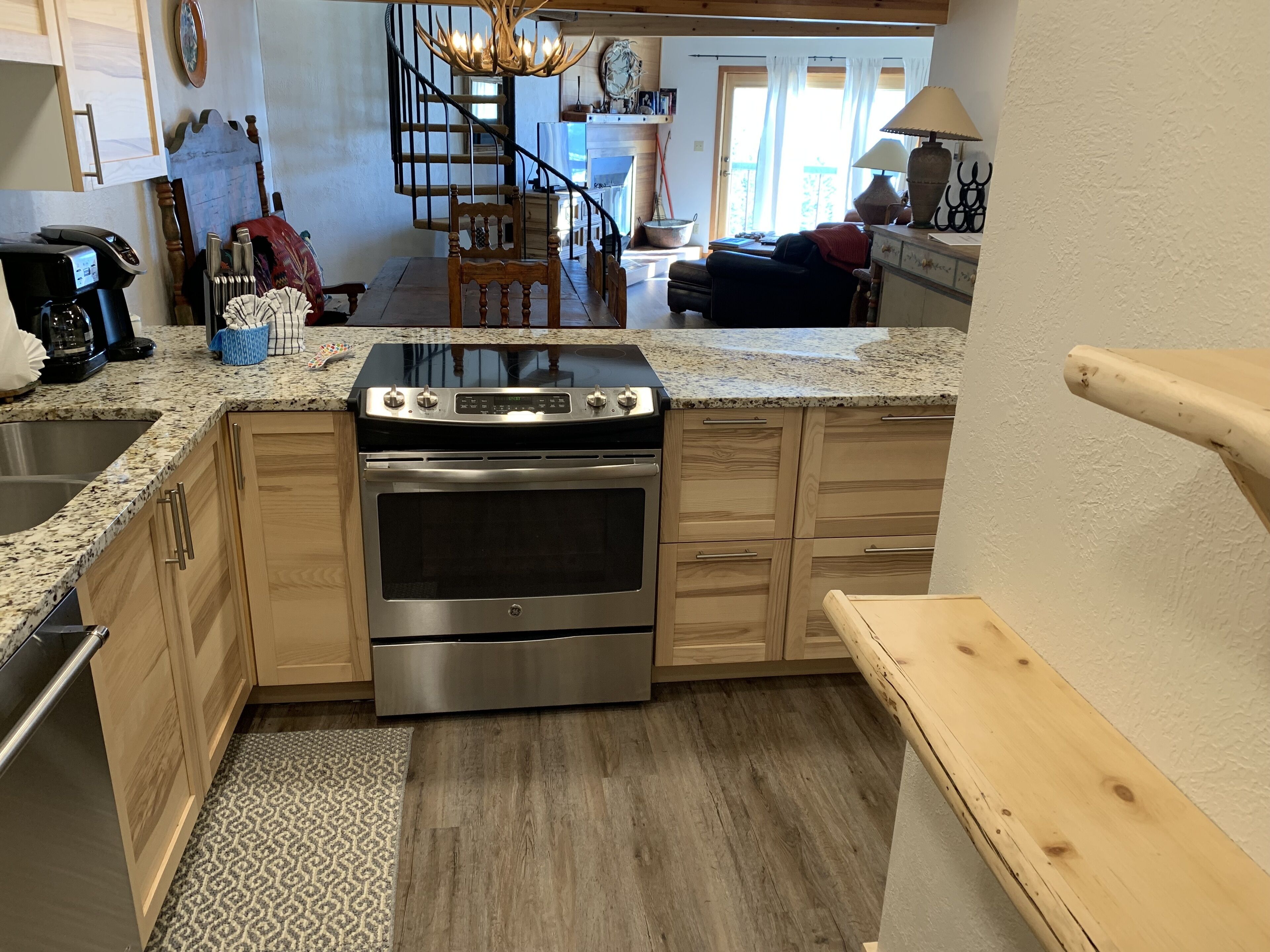 Comfortable Condo...Comfortable Price