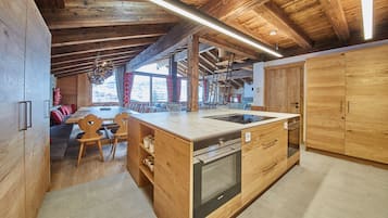 Chalet, 5 Bedrooms, Mountain View (Chalet Top 2) | Living area | Flat-screen TV