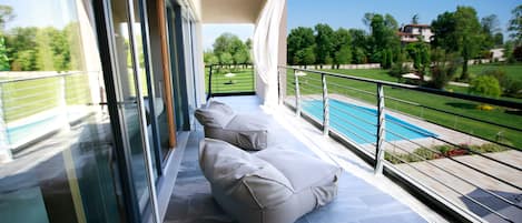 Terrasse au soleil