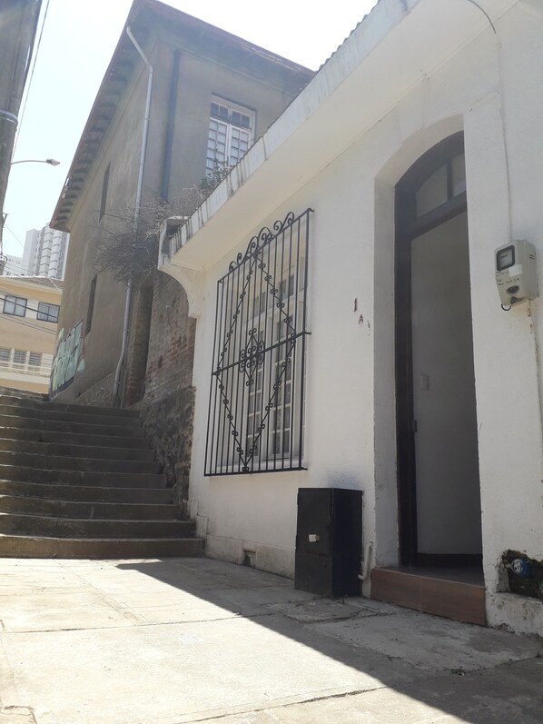 Front of property - Mediterraneo Apartments Recreo (Vina del Mar)