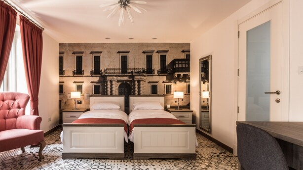Apartment, Balcony (Palazz) | Premium bedding, in-room safe, blackout drapes, soundproofing