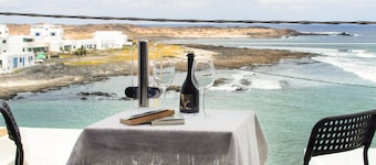 Propiedad vacacional con Wi-Fi, balcón y vistas privilegiadas