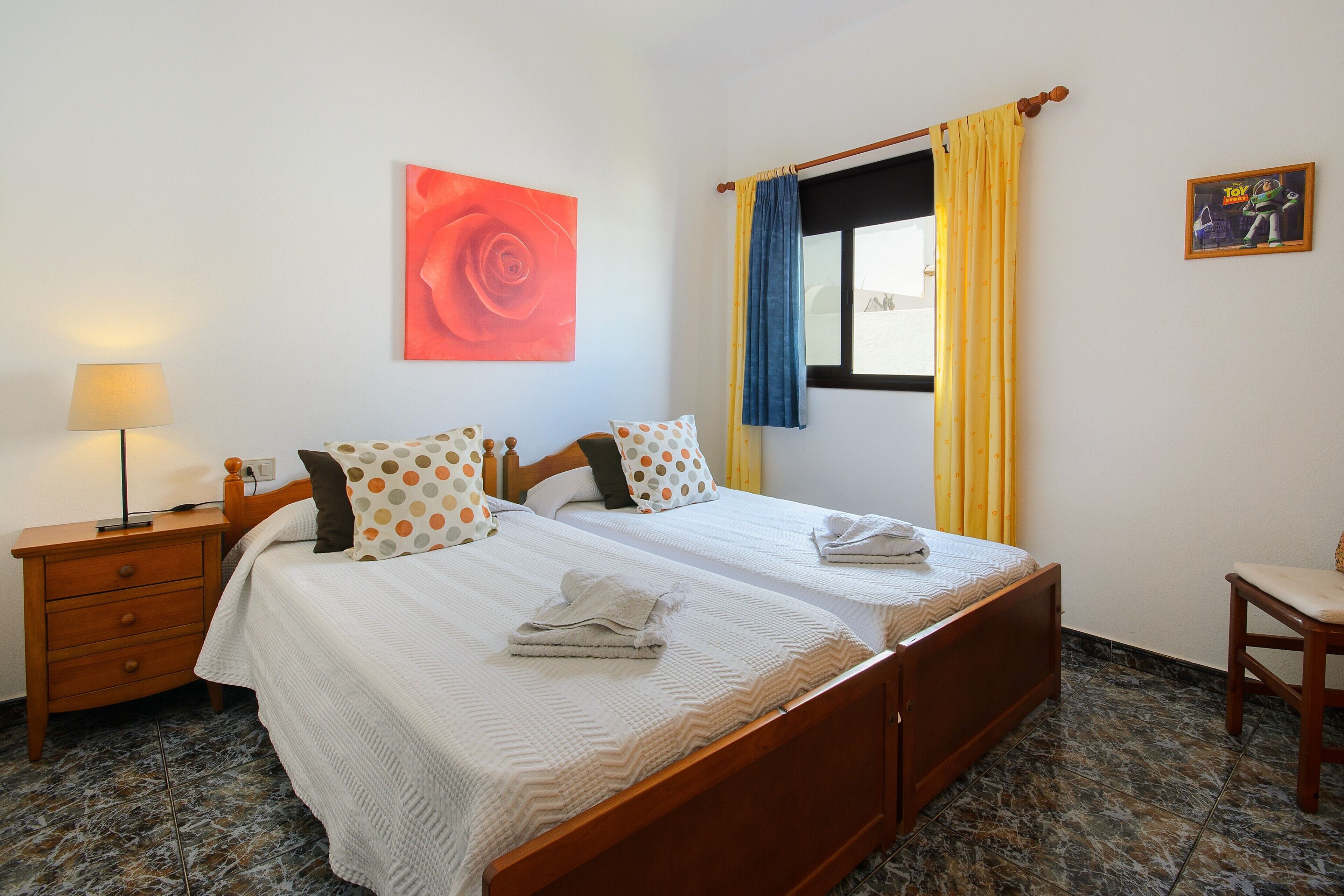 2 chambres, Wi-Fi gratuit, draps fournis