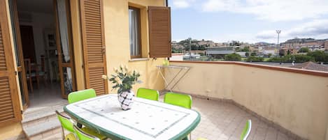 Apartment, 2 Schlafzimmer | Terrasse/Patio