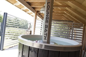 Casa, 3 quartos (De Tortelduif) | Banheira de hidromassagem particular