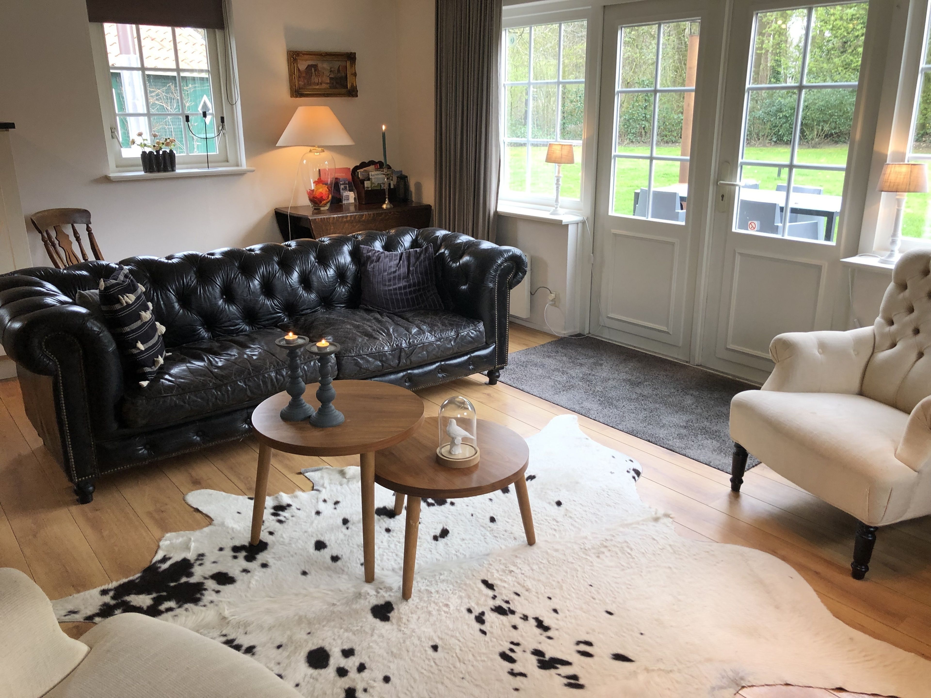 House, 2 Bedrooms (Het Roodborstje) | Living area | Flat-screen TV