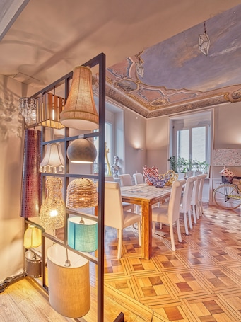Library. @ Home Hotel Locarno