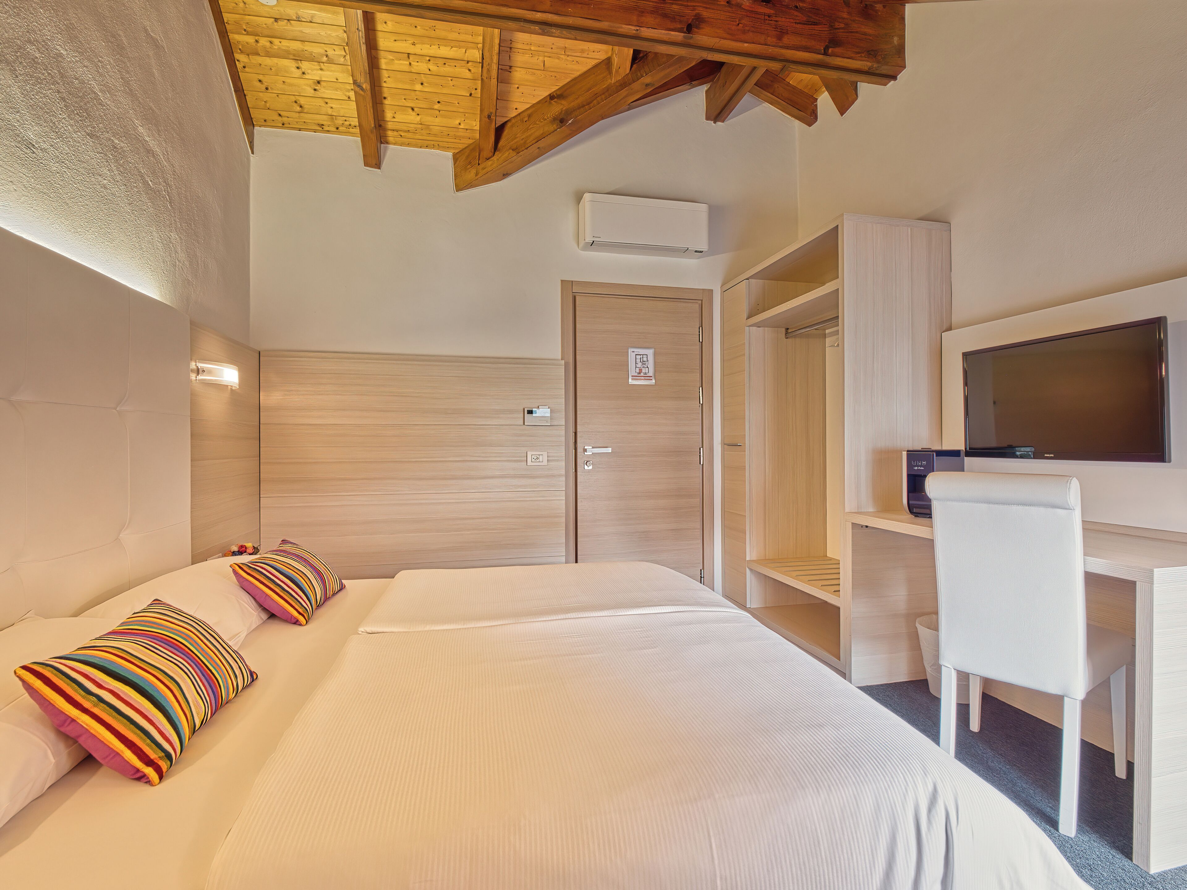 Photo - @ Home Hotel Locarno