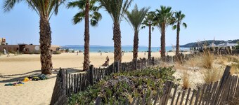 NEW APARTMENT NEAR THE BEACH