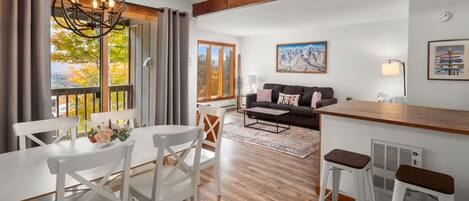 Condo, 3 Bedrooms | Dining