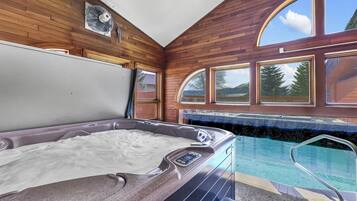 Condo, 2 Bedrooms | Indoor spa tub