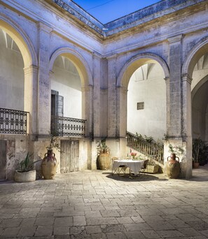 Courtyard - Palazzo Daniele, a Member Design Hotels (Gagliano del Capo)