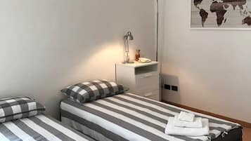 Apartment, 2 Bedrooms (Punica Granatum) | Cribs/infant beds, rollaway beds, free WiFi, bed sheets