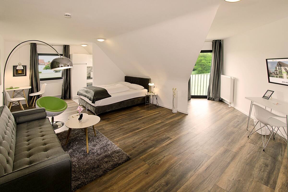 Suite – comfort (Apartment, with sofa bed) | Skrivebord, strykejern/-brett og barnesenger (inkludert)