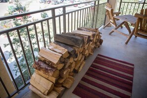 Condo, 2 Bedrooms | Balcony - Recently Remodeled 2 Br Condo at the Plaza (Crested Butte)
