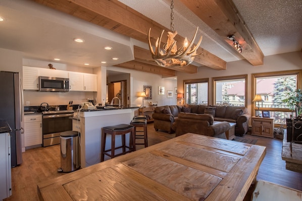 Condo, 3 Bedrooms | Private kitchen | Oven, coffee/tea maker, dining tables - Rustic-Contemporary 3Br With Great Views! - No Cleaning Fee! by RedAwning (Crested Butte)