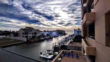 Kondominium, 1 kamar tidur | Halaman properti