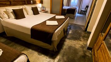 Standard Triple Room | In-room safe, blackout drapes, free WiFi, bed sheets