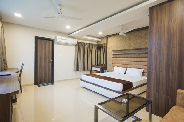 Habitación ejecutiva, 1 cama matrimonial, para no fumadores | Insonorización y wifi gratis 