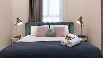 Ropa de cama de alta calidad, cubrecamas y colchones con efecto memoria