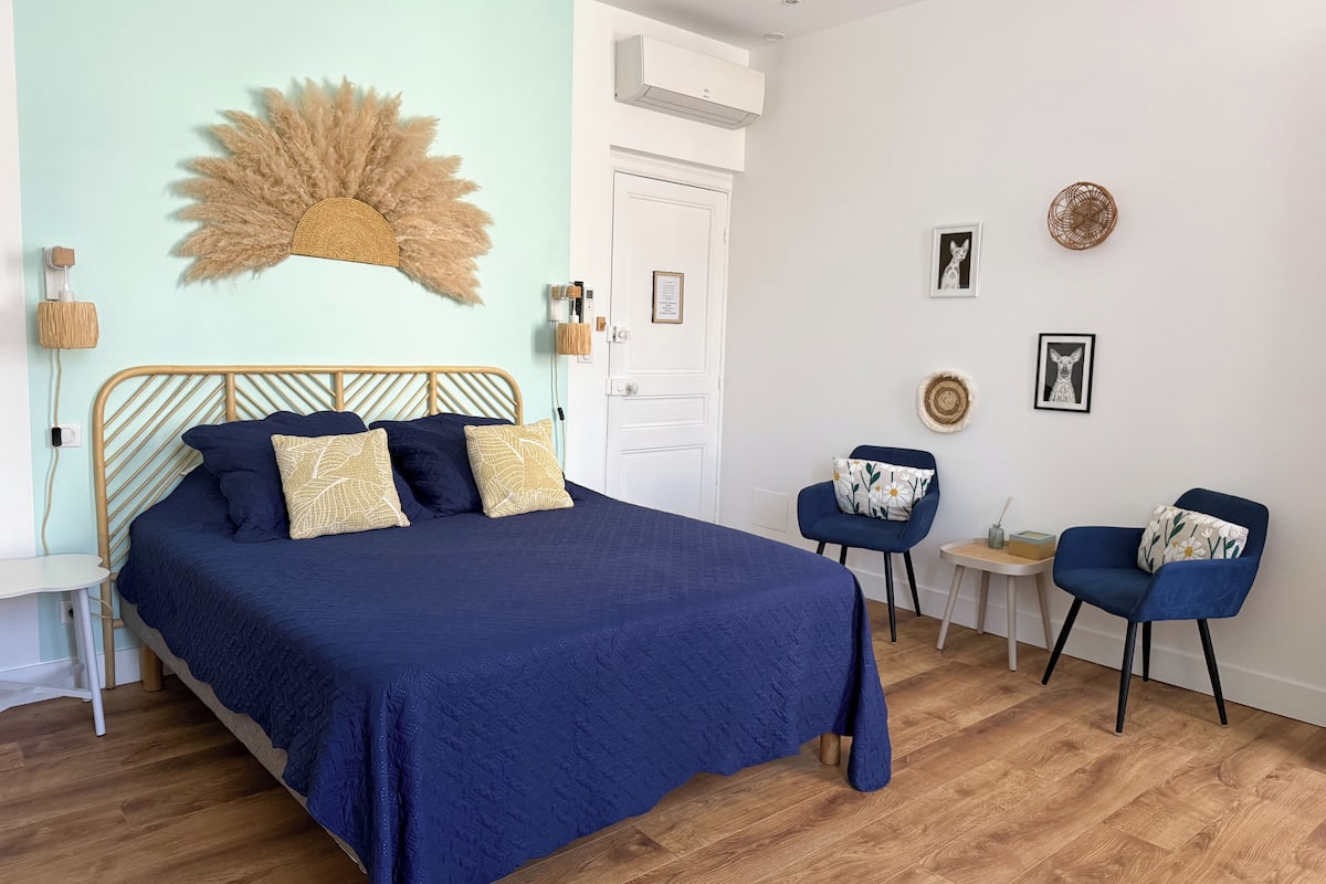 1 bedroom, premium bedding, pillow-top beds, iron/ironing board