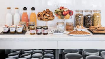 Daily buffet breakfast (EUR 20 per person)