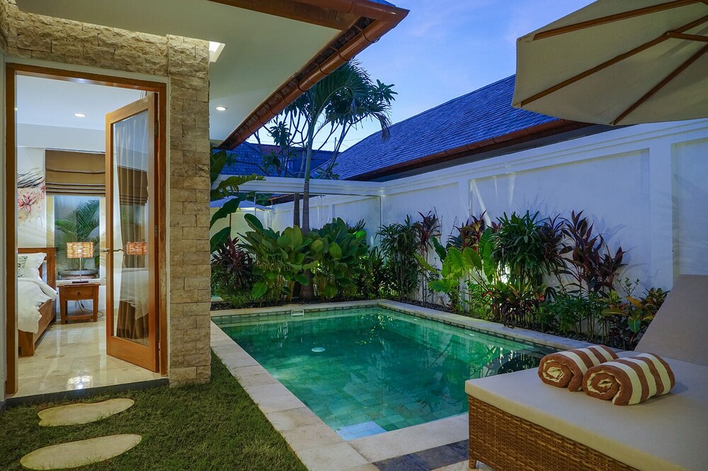 1 Bedroom Beach Villa in Sanur