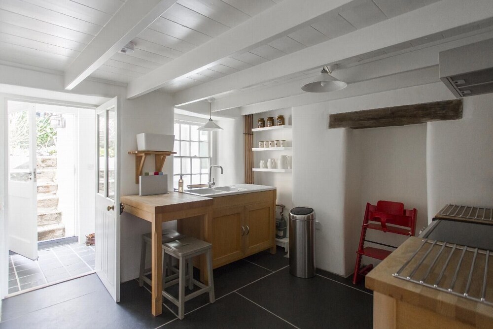 Antonia's Pearls by null