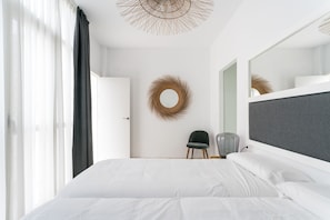 5 Schlafzimmer, Bügeleisen/Bügelbrett, WLAN, Bettwäsche