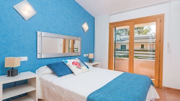 3 chambres, fer et planche Ă  repasser, Wi-Fi gratuit, draps fournis