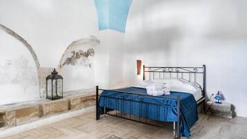 1 camera, culla da viaggio, Wi-Fi, lenzuola