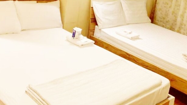 Comfort Triple Room, Multiple Beds, Non Smoking - Taj Super Deluxe (Kowloon)